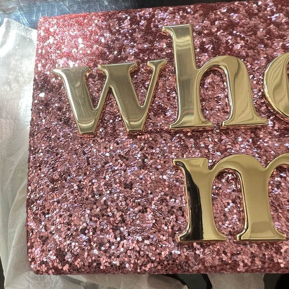 *SOLD* Kate Spade Who Moi Miss Piggy Clutch - Picture 5 of 16